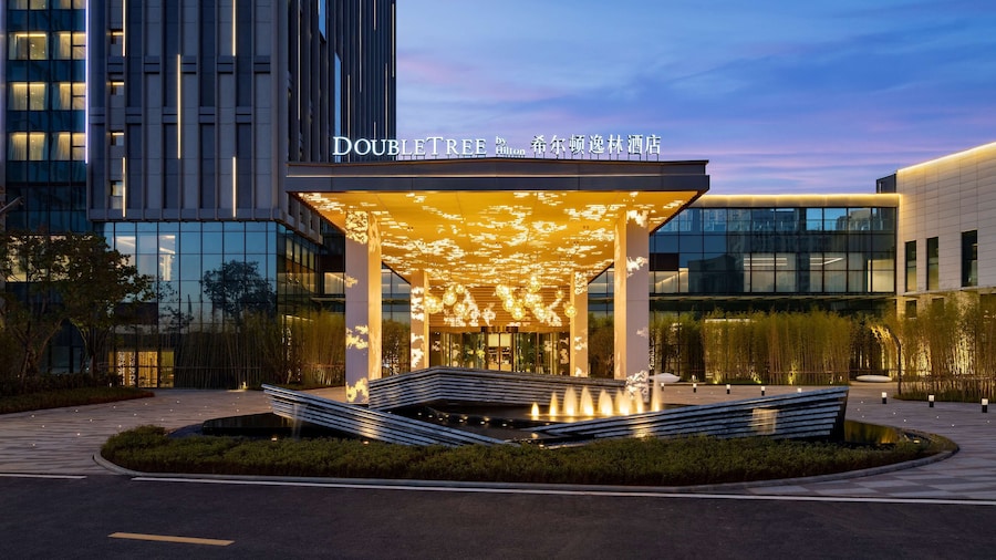 DoubleTree by Hilton Kunming Airport