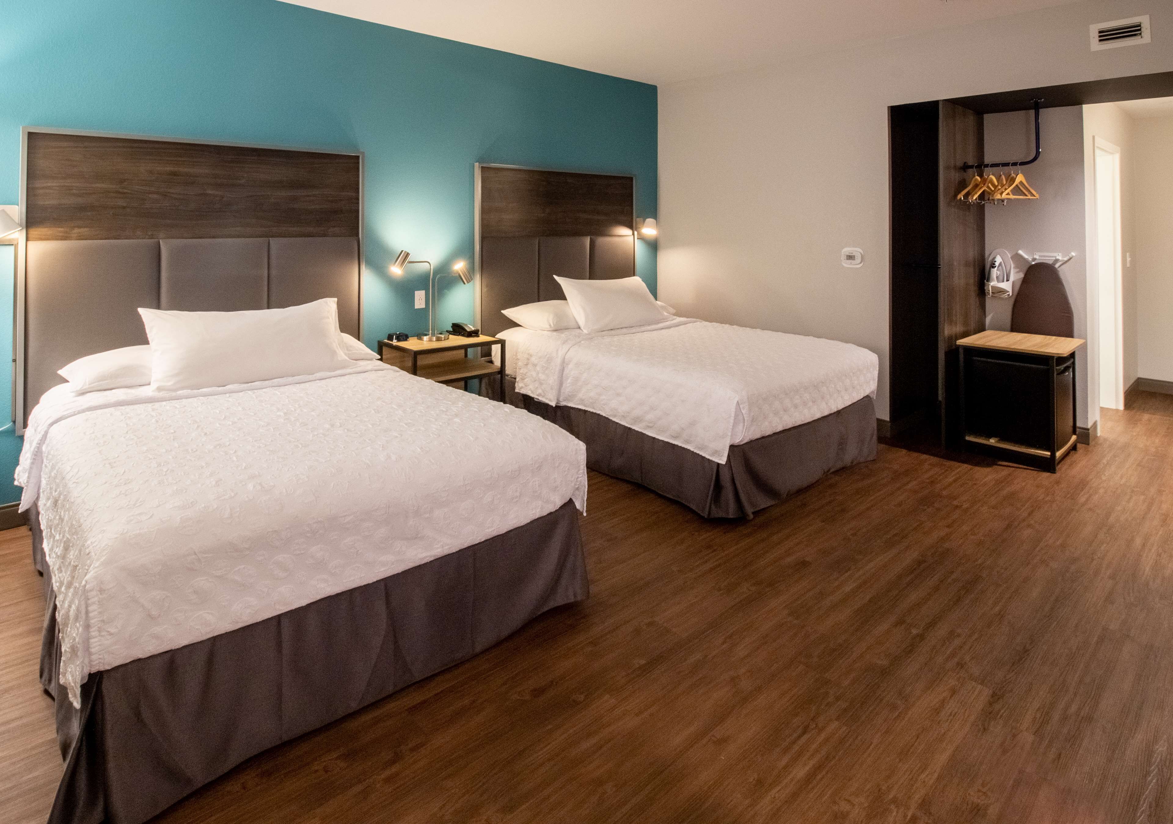 room, 2 queen beds, accessible, bathtub | individually decorated, individually furnished, desk, laptop workspace