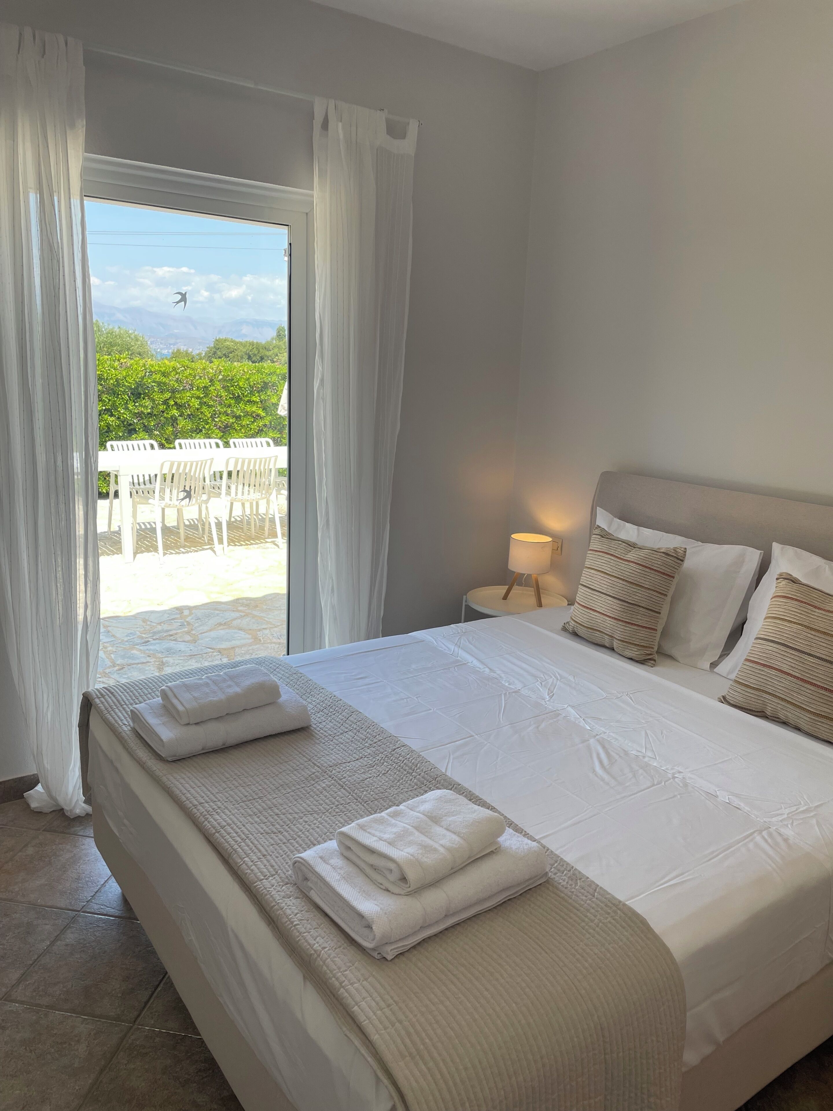 Comfort-huvila | 4 makuuhuonetta, kannettavalle tietokoneelle sopiva työtila