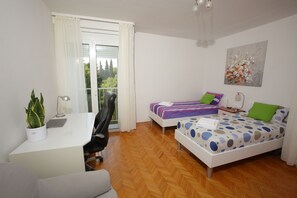 3 Schlafzimmer, Schreibtisch, Bügeleisen/Bügelbrett, kostenloses WLAN