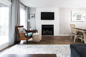 TV, smart speakers - *NEW* Escape to Comfy Condo|10 Min-DT & Biltmore (Asheville)