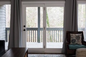 Interior - *NEW* Escape to Comfy Condo|10 Min-DT & Biltmore (Asheville)