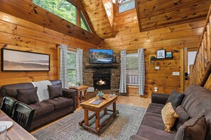 Smart TV, fireplace, DVD player, table football