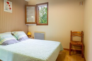 2 bedrooms - Clévacances 3 clés 4 pers au Cros Bas (CHANAC)