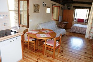Interior - House Cavalier 2/4 persons in Gabriac (GABRIAC)