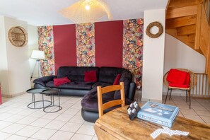 TV, DVD player, books