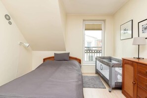 1 Schlafzimmer, Bügeleisen/Bügelbrett, Bettwäsche