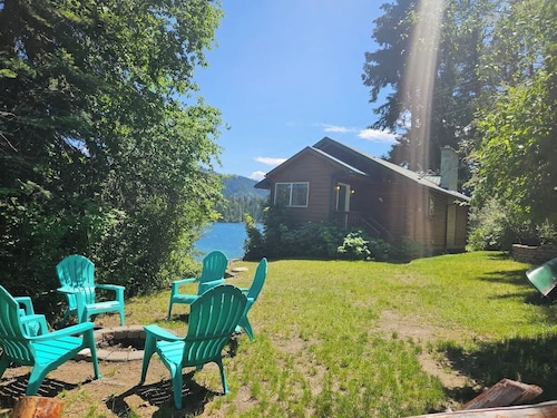 Waterfront cabin with dock on Hayden Lake