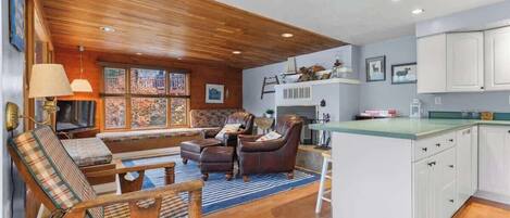 Smart TV, fireplace, DVD player, books