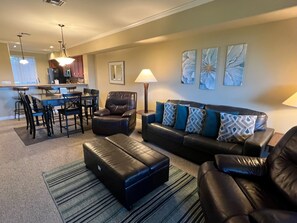 تلفزيون ذكي، مشغل دي في دي، مكتب