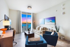 Smart TV, stereo