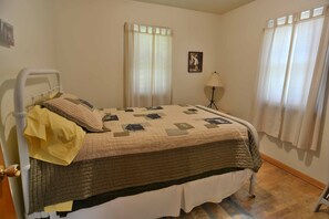 客房, 多张床, 露台 | 3 多间卧室