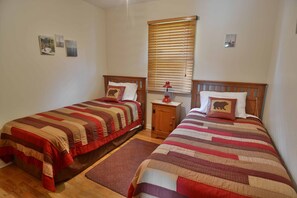 Room, Multiple Beds, Patio | 3 bedrooms - Tranquility Court (Hayward)