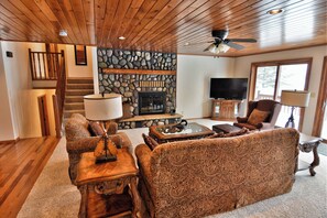 House, Multiple Beds, Fireplace | Living area | 50-inch TV with cable channels - Peace of Mind on Namakagon (Cable)