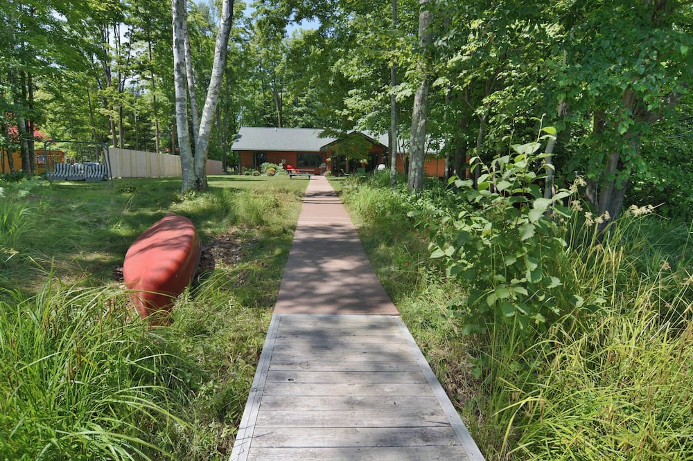 Namakagon Landing - Grandview, WI