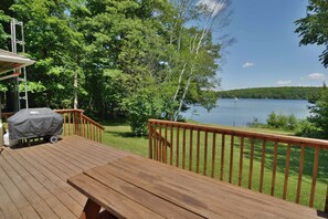 Property grounds - Thirty Point Lodge (Cable)