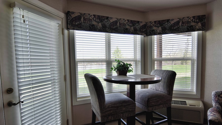 Unit 311 1 BD/ 1 BA Condo