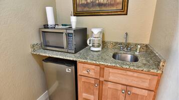 Fridge, microwave, coffee/tea maker