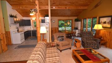 House, Multiple Beds, Patio | Living room | TV, fireplace