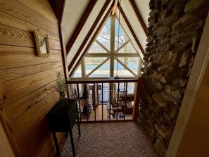Interior - Secluded Cabin Overlooking Fontana Lake & Smoky Mtns NP (Robbinsville)