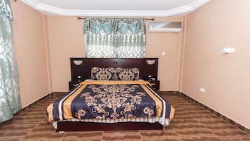 4 bedrooms, WiFi