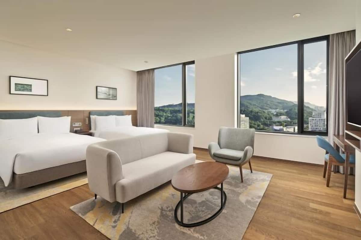 1 Schlafzimmer, Zimmersafe, Verdunkelungsvorhänge, Bügeleisen/Bügelbrett