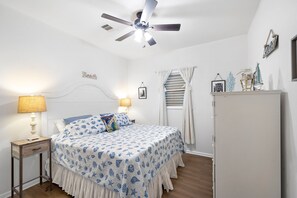 3 Schlafzimmer, Schreibtisch, kostenloses WLAN, Bettwäsche