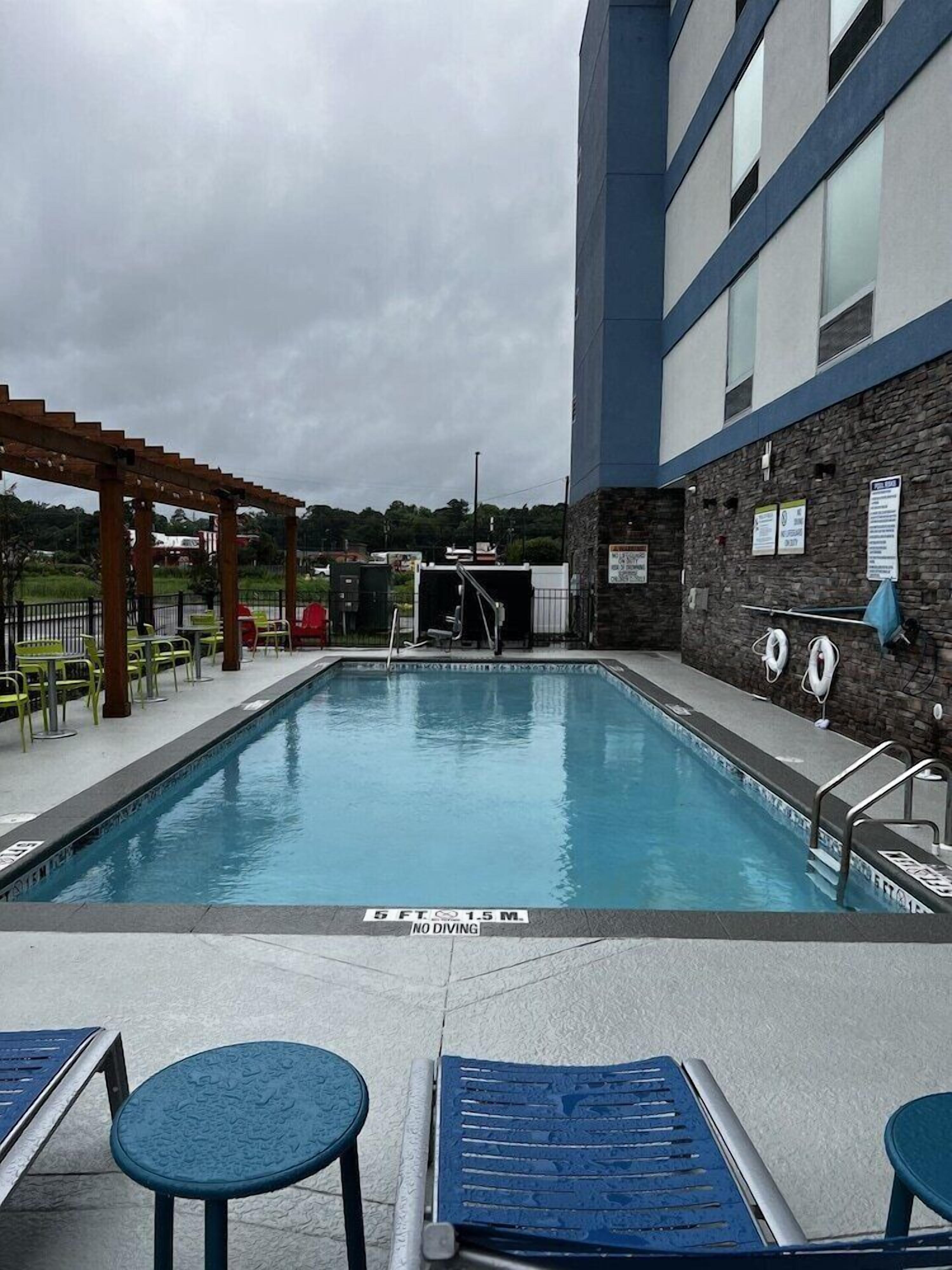 Outdoor pool