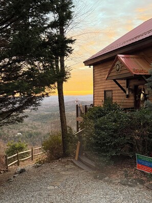 Exterior detail - A Private Mountain Retreat with Stunning Views, Cozy Spaces, and Rustic Elegance (Purlear)