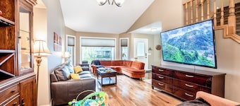 Family Home w/ Swim Spa and Lake Views in High River