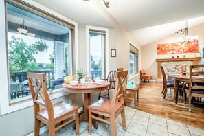 تناول الطعام