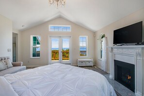 4 Schlafzimmer, Bügeleisen/Bügelbrett, WLAN, Bettwäsche