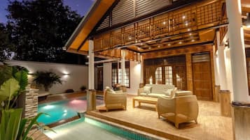 Luxe villa | Terras