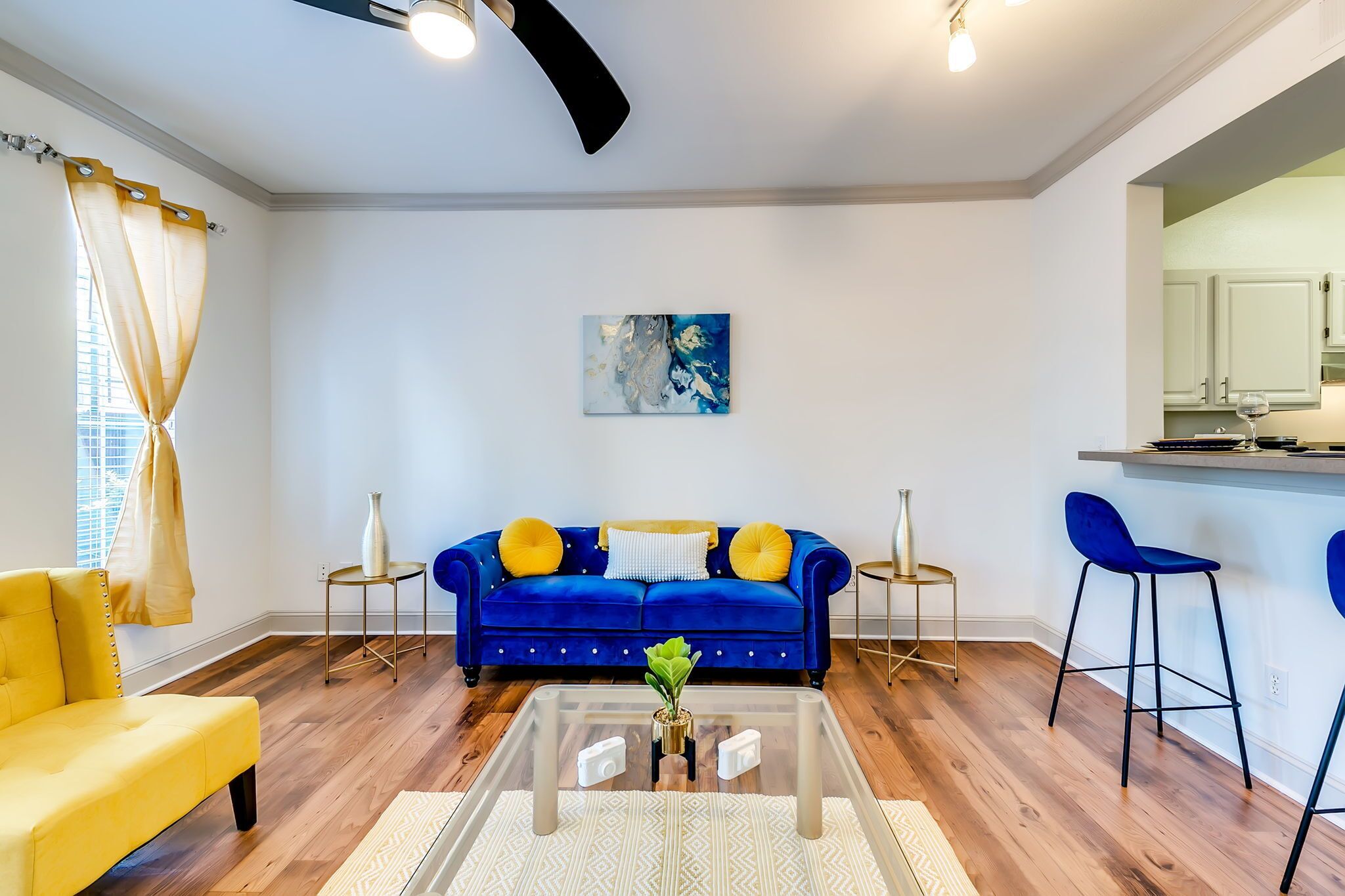 Luxury Apt✨ Atlantic Station- Free Parking, Pool Available 