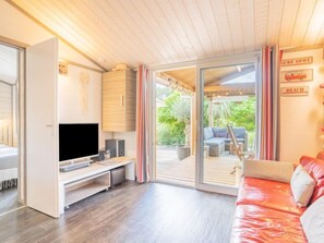 Flat-screen TV - Landais by Interhome (Saubion)
