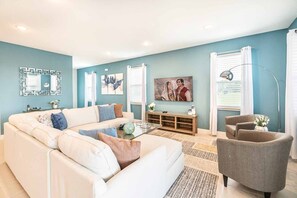 TV, video-game console, table tennis - Trendy Villa with Games Room at Encore (Kissimmee)