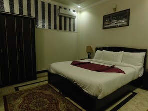 이그제큐티브 스위트 | 책상, 무료 WiFi, 침대 시트