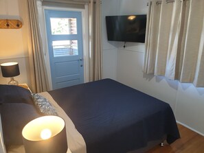 3 chambres, bureau, Wi-Fi gratuit, draps fournis