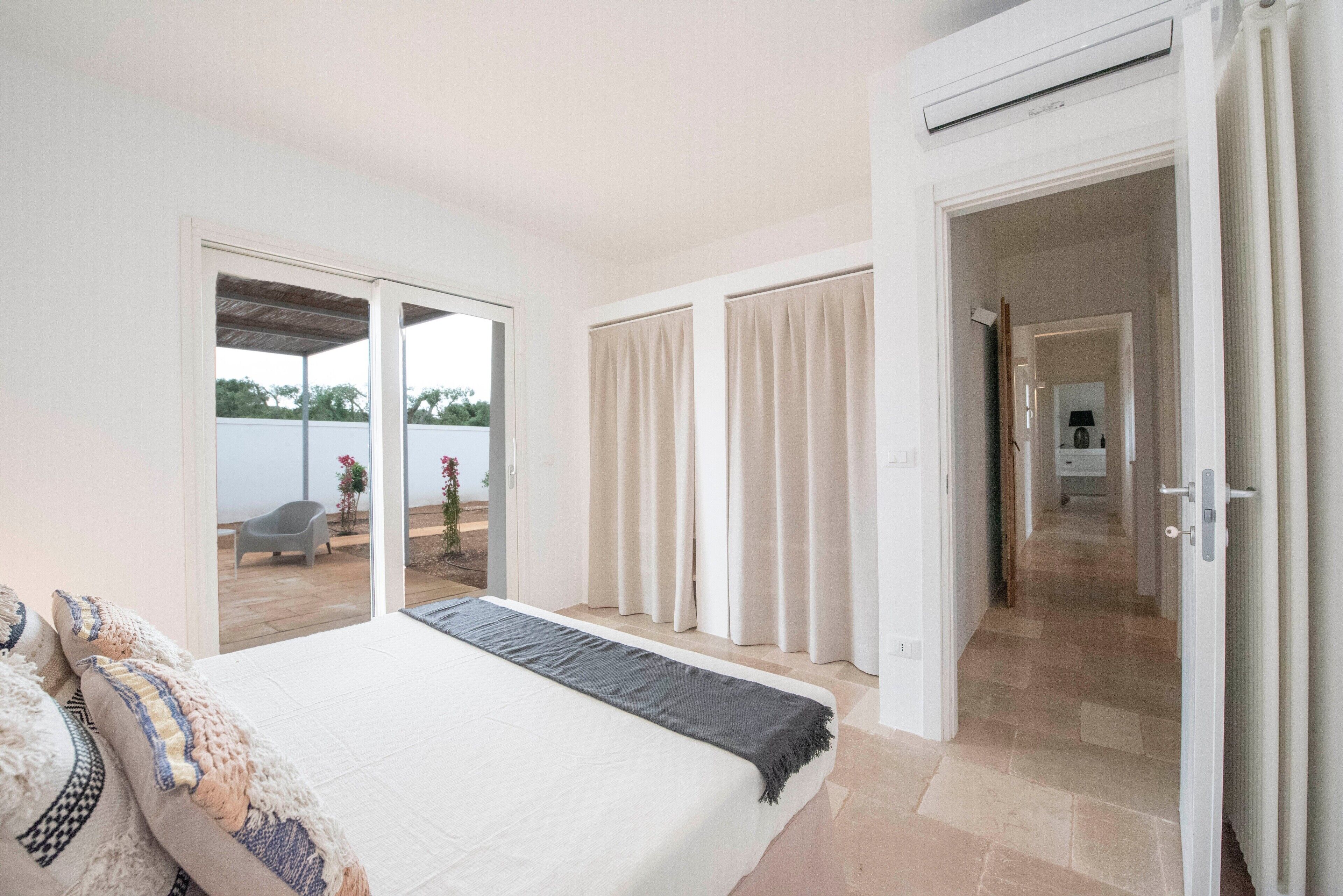 5 camere, ferro/asse da stiro, Wi-Fi gratuito, lenzuola