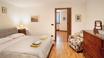 2 Schlafzimmer, Bügeleisen/Bügelbrett, kostenloses WLAN, Bettwäsche
