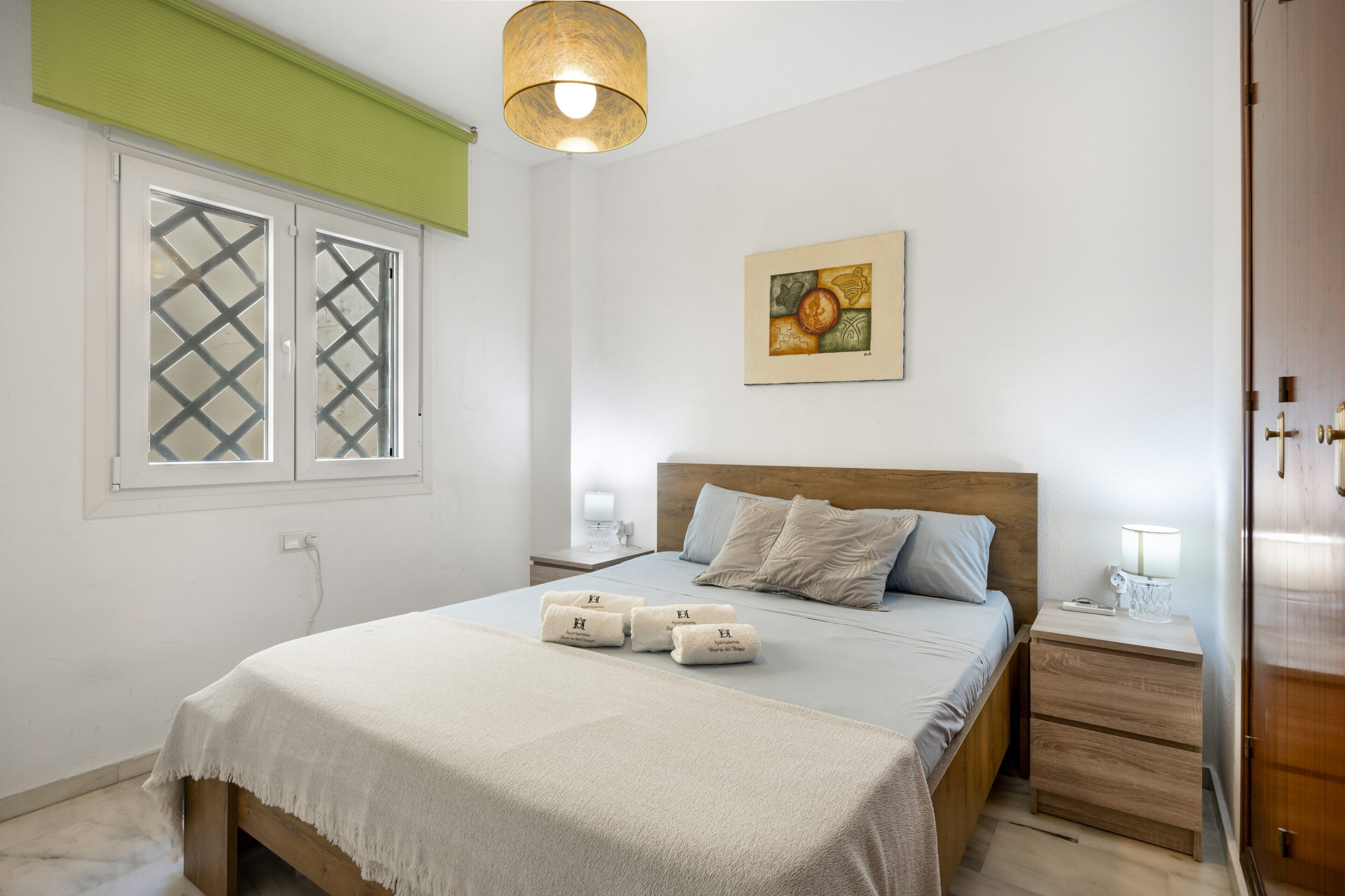 2 多间卧室、熨斗/熨衣板、免费 WiFi、床单