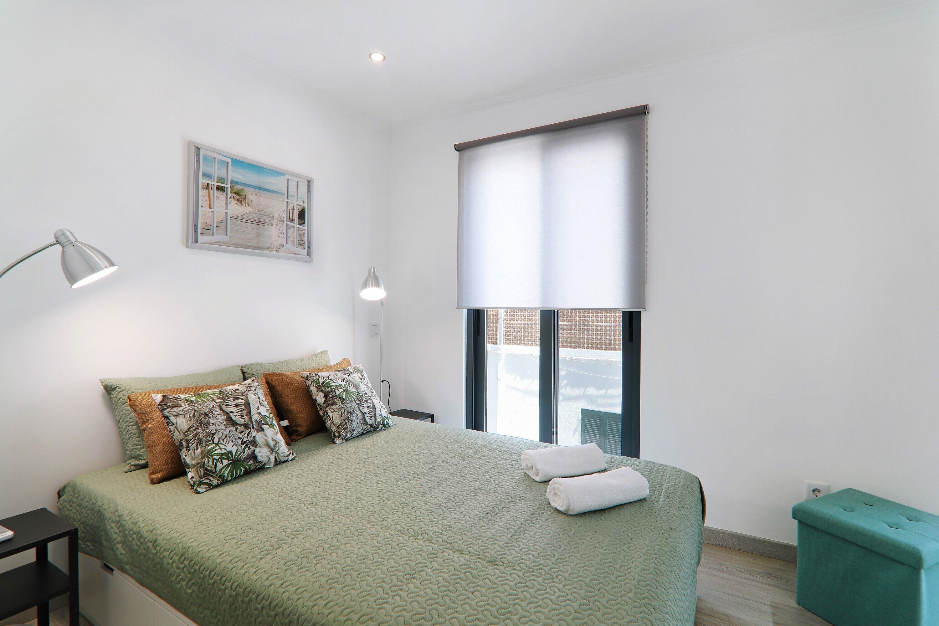 2 chambres, fer et planche à repasser, Wi-Fi gratuit, draps fournis