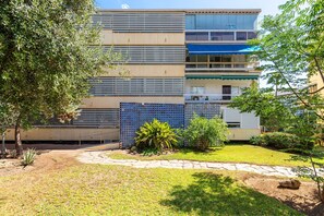Exterior - Apartment 'Eurosol Carihuela' with Shared Garden, Wi-Fi and Air Conditioning (Torremolinos)