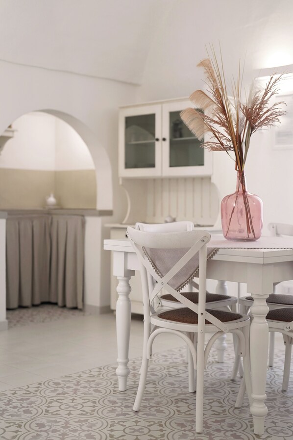 Dining - Le Cementine - Alcove Apartment (Fasano)