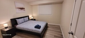 6 bedrooms, iron/ironing board, free WiFi, bed sheets