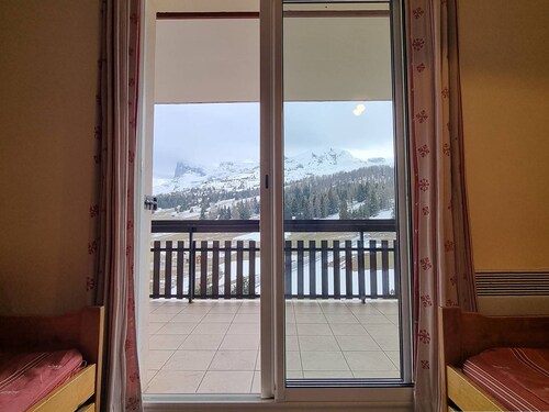 Appartement cosy proche des pistes avec parking et Wifi