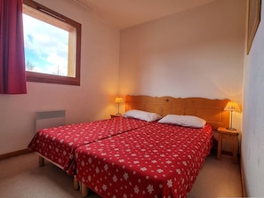 3 bedrooms - 4-room apartment, 8 ppl, near slopes, parking, ski locker (Le Dévoluy)