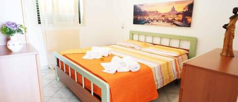 2 soverom, reiseseng for barn og wi-fi (inkludert)