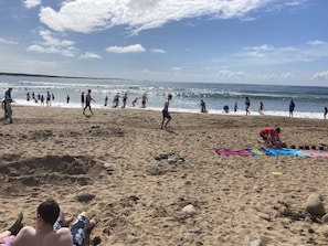 Beach - 3-bed House Sleeps 6 With Patio (Miltown Malbay)