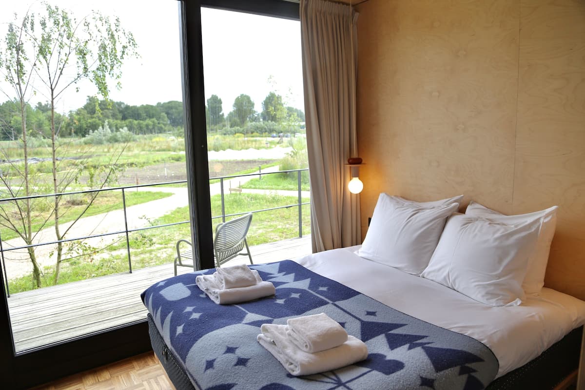 Quarto standard | Roupas de cama premium, edredons de pluma